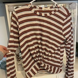 Long sleeve crop top!